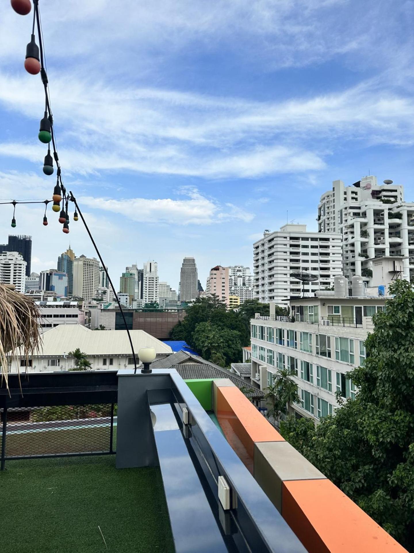H-District Boutique Poshotel Бангкок Экстерьер фото