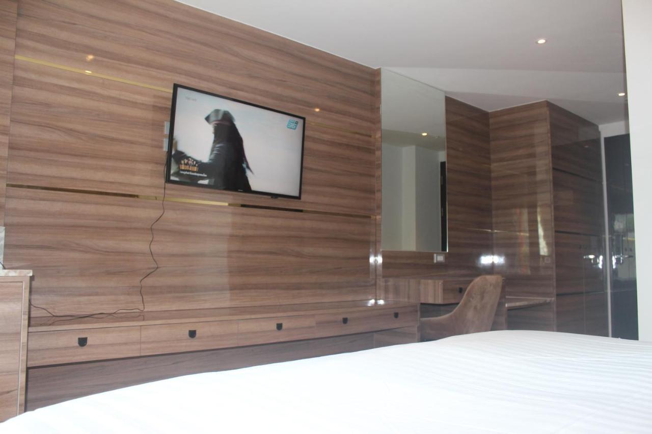 H-District Boutique Poshotel Бангкок Экстерьер фото