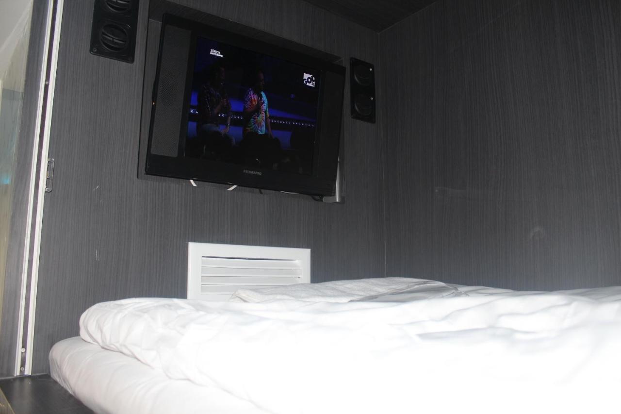 H-District Boutique Poshotel Бангкок Экстерьер фото